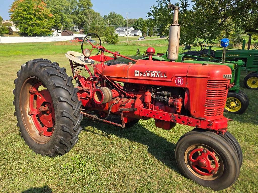 Image of Farmall H Primary image