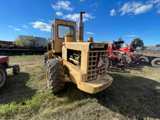 Image of International Harvester H65 equipment image 3