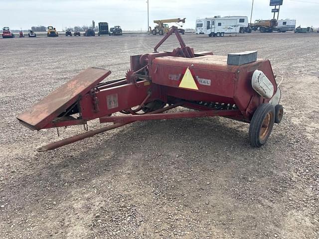 Image of International Harvester 37 equipment image 2