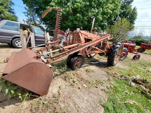 Image of Farmall Super C equipment image 3