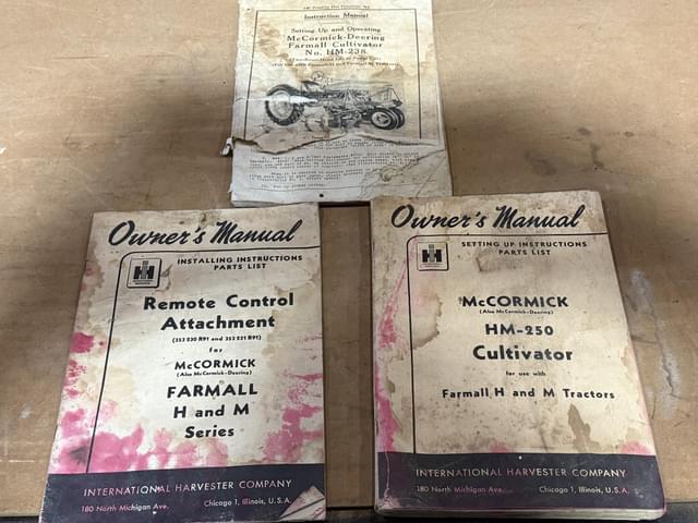 Image of International Harvester HM-250  equipment image 4