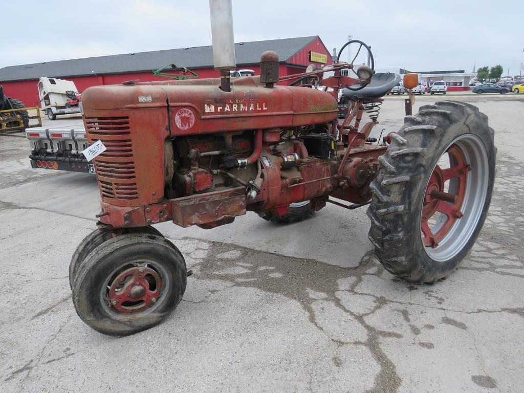 Image of Farmall M Primary image