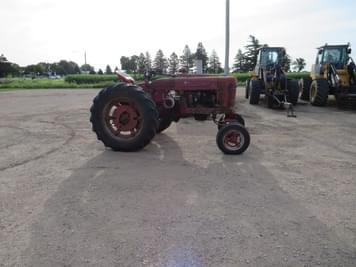 Main image Farmall M