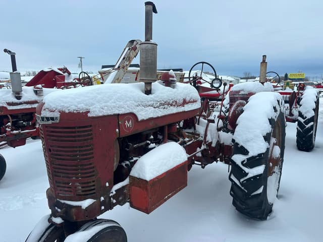 Image of International Harvester M equipment image 2