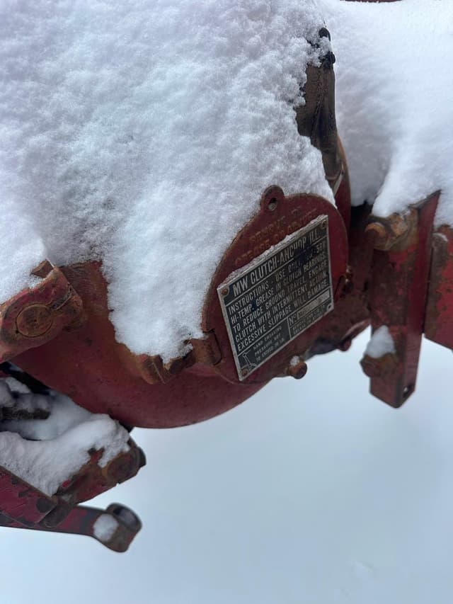 Image of International Harvester M equipment image 3