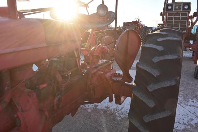 Image of International Harvester M equipment image 3