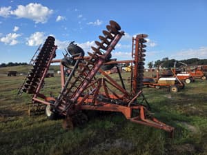 International Harvester 490 Image