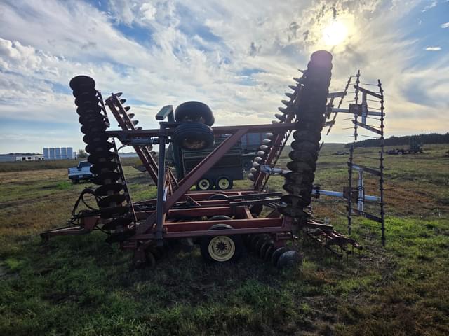 Image of International Harvester 490 equipment image 2