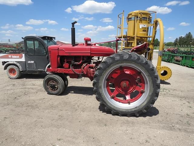 Image of International Harvester M equipment image 1