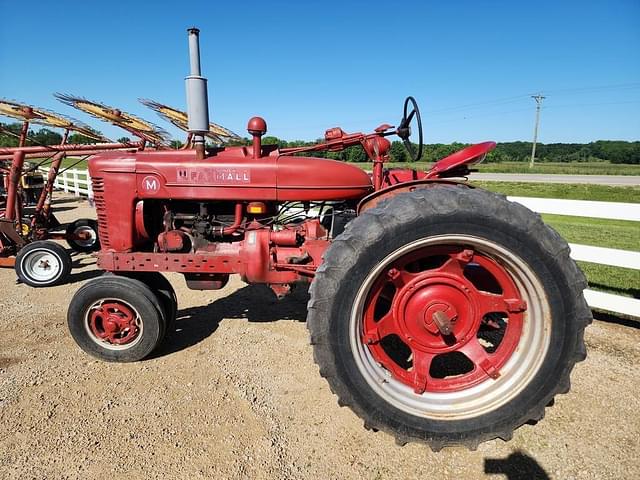 Image of International Harvester M equipment image 1