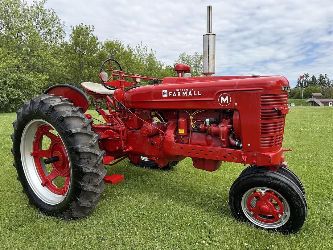 Image of Farmall M Primary Image
