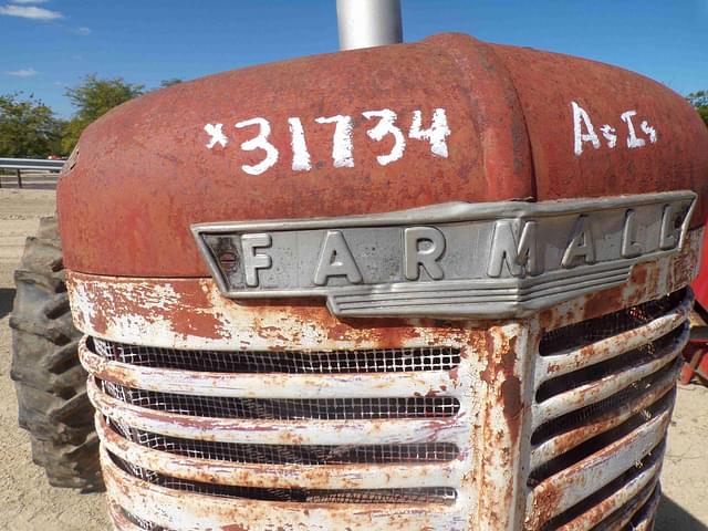 Image of International Harvester M equipment image 1