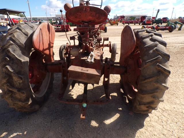 Image of International Harvester M equipment image 4