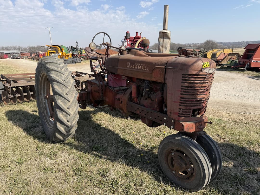 Image of Farmall M Primary image