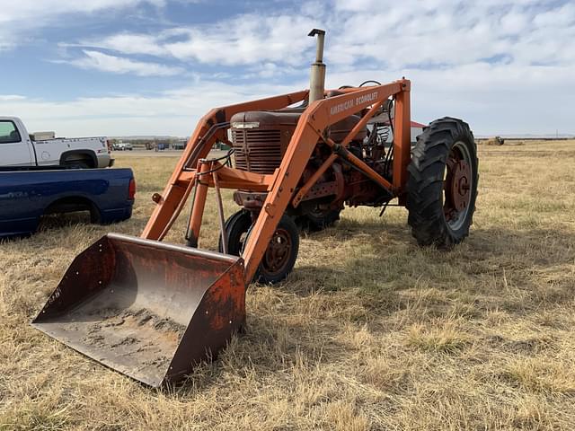 Image of International Harvester M equipment image 2