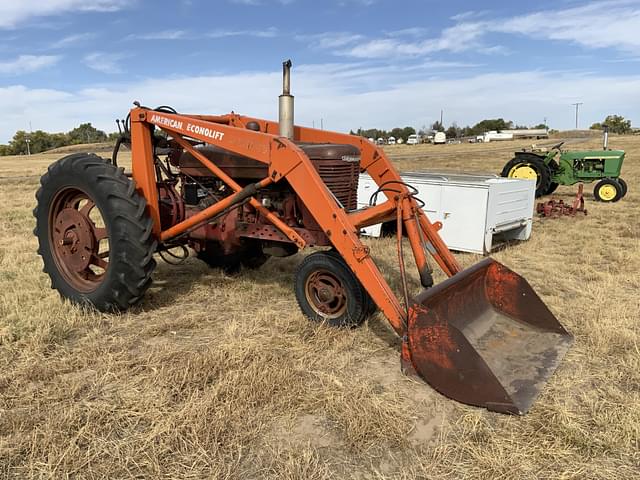 Image of International Harvester M equipment image 4