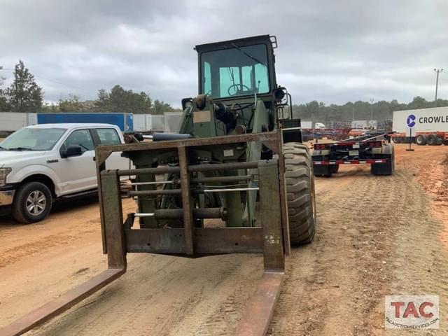 Image of International Harvester M10A equipment image 1