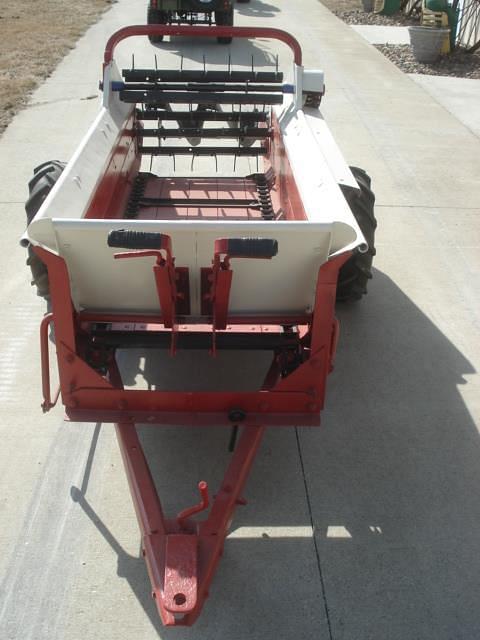 Image of International Harvester Undetermined Image 1