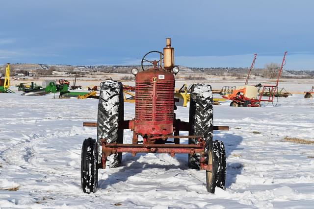 Image of Farmall Super M equipment image 3