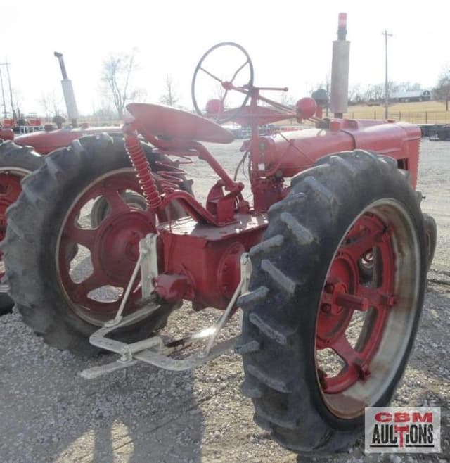 Image of Farmall H equipment image 3