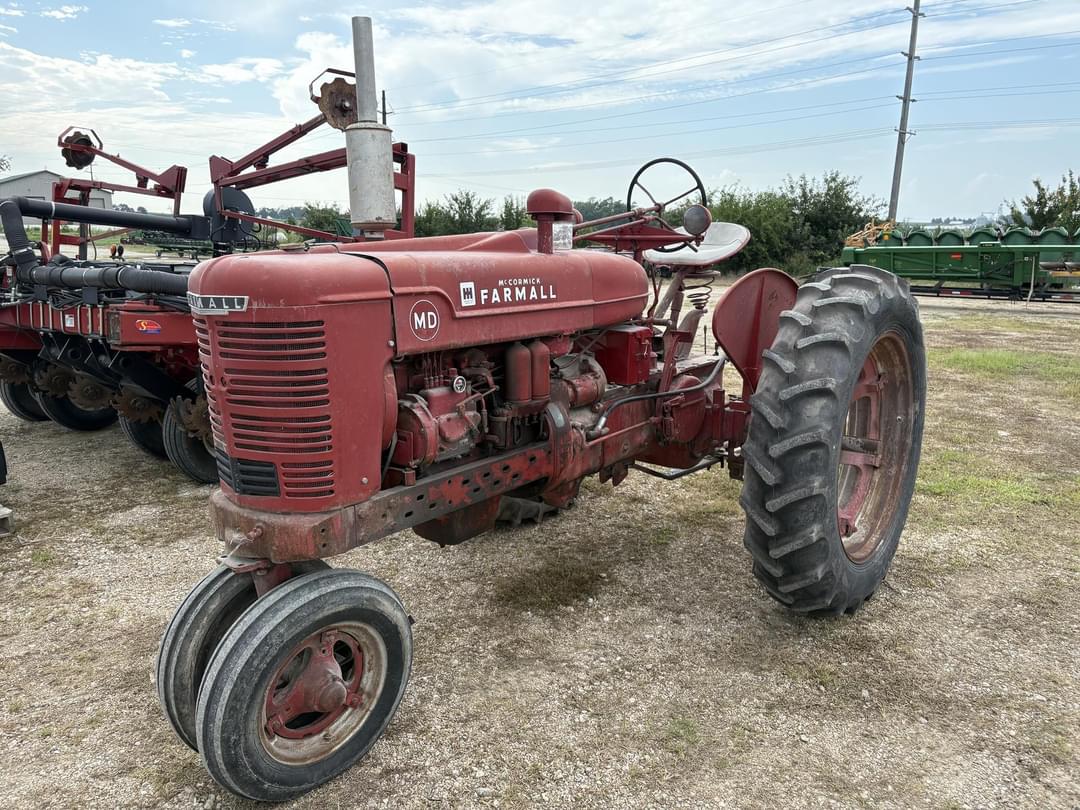 Image of Farmall MD Primary image
