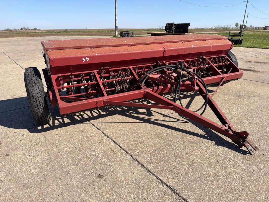 Image of International Harvester 10 Primary image