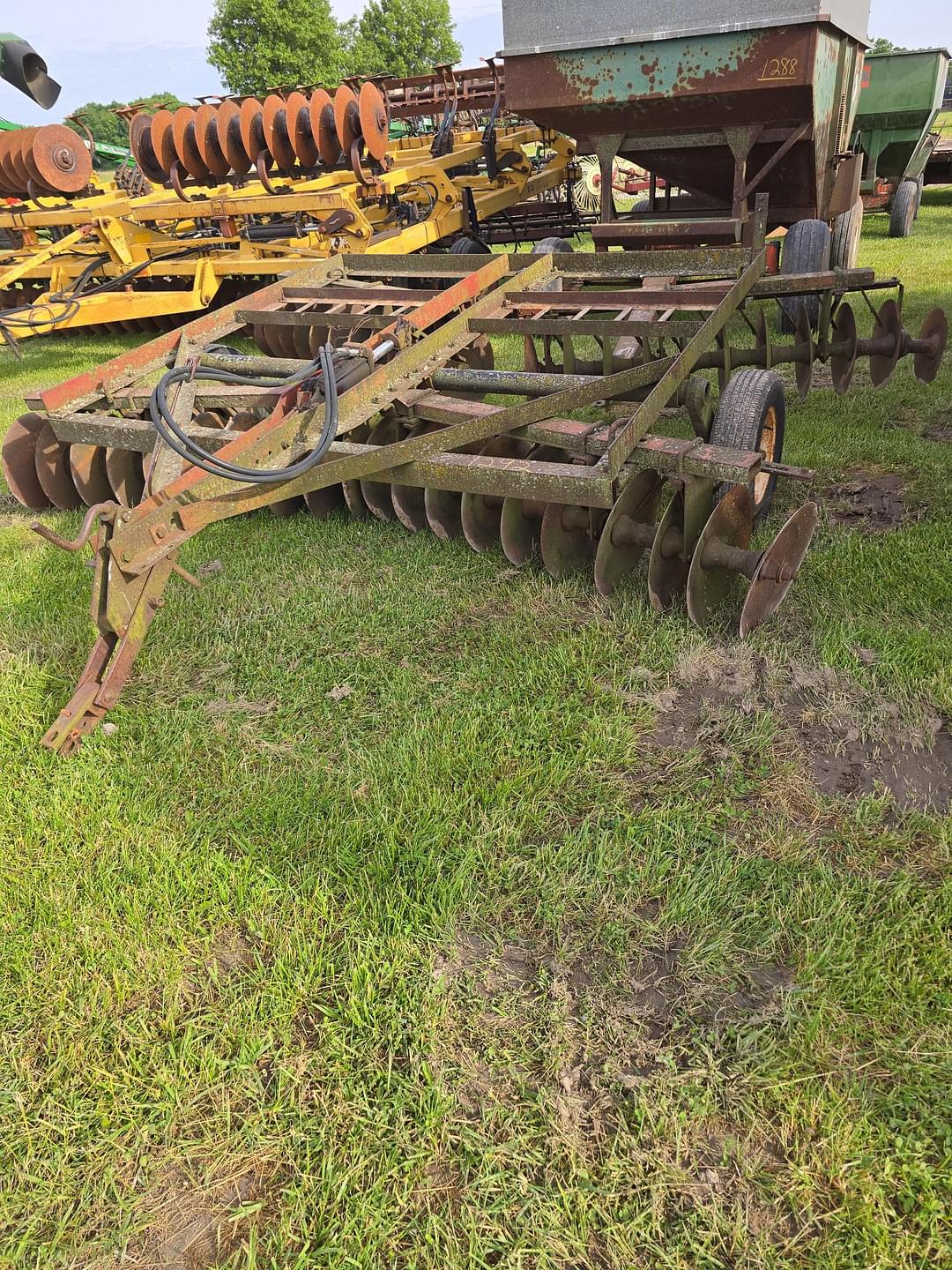 Image of International Harvester 37 Primary image