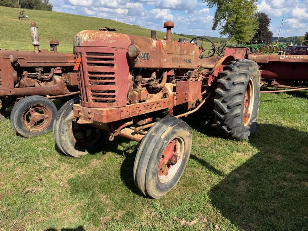Image of International Harvester W-400 Primary image