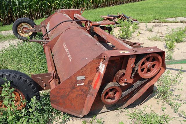Image of International Harvester 50 equipment image 2