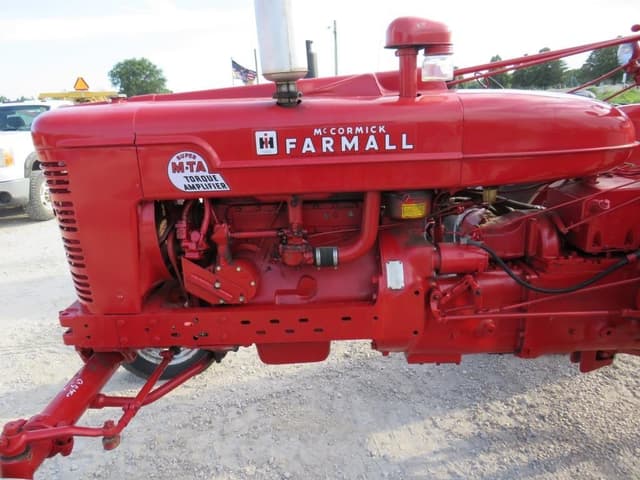 Image of Farmall MTA equipment image 1