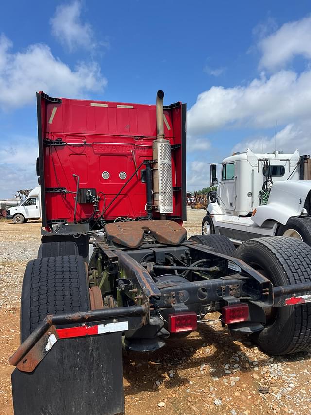 Image of International ProStar equipment image 2
