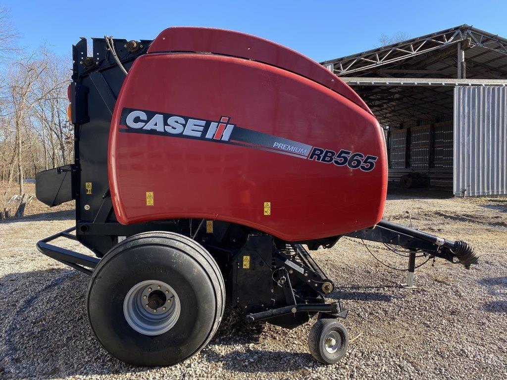 Tractor Zoom 2014 Case IH RB565 Premium