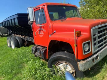 Main image International S1854