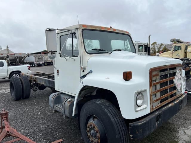 Image of International S1900 equipment image 2