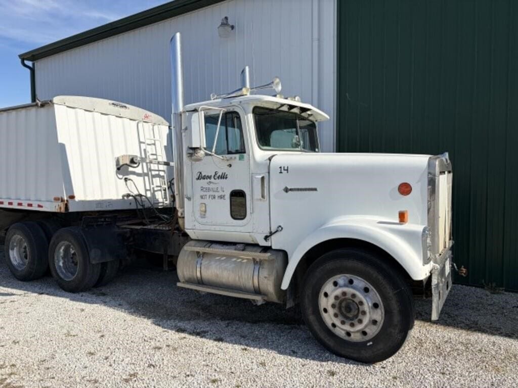 1992 International 9300 Equipment Image0