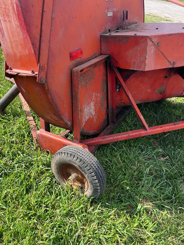 Image of International Harvester 56 equipment image 4