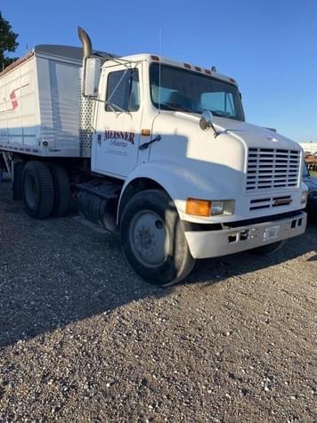 Main image International 7100