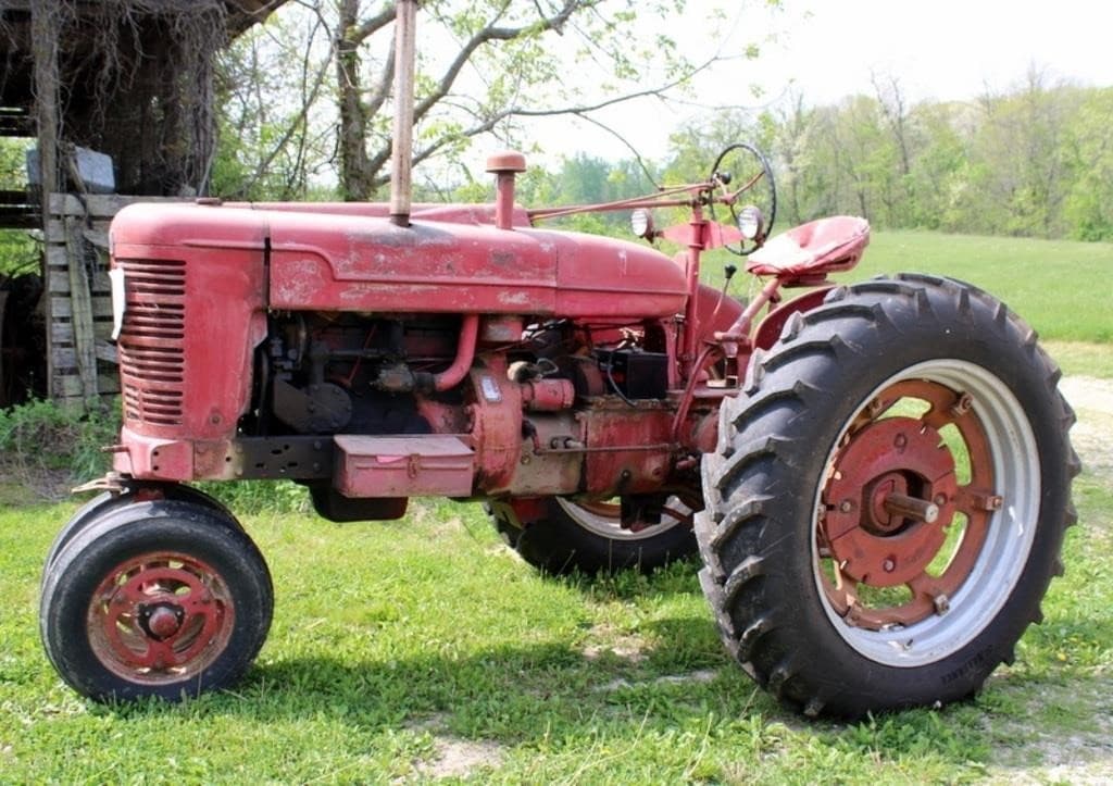 Image of Farmall Super M Primary image