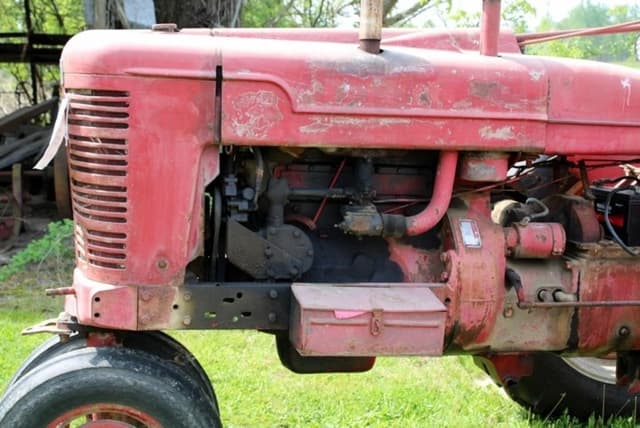 Image of Farmall Super M equipment image 4
