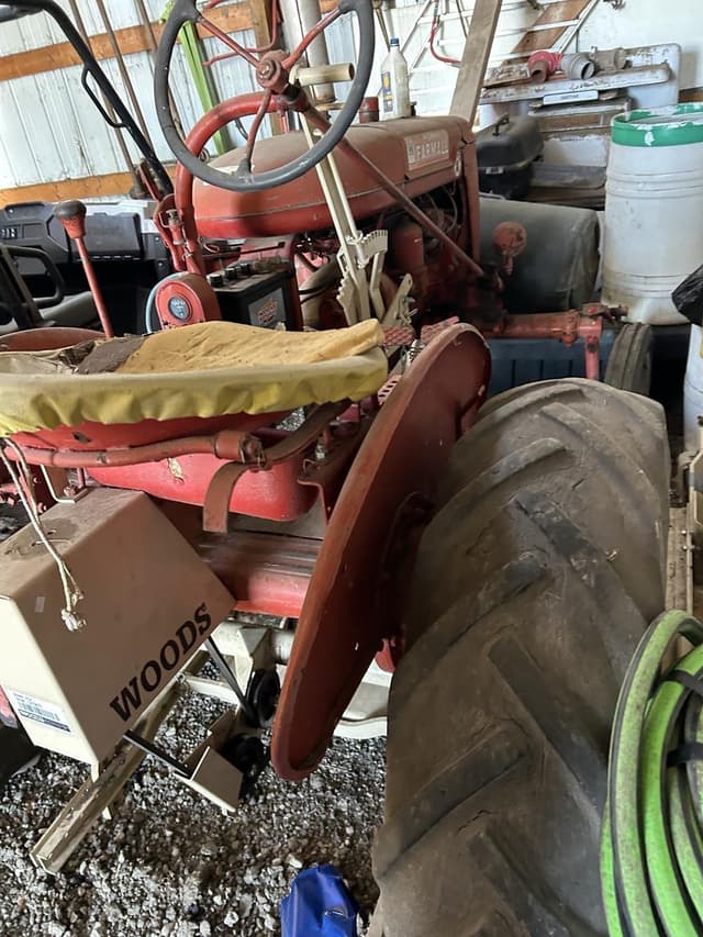 Image of Farmall Super A equipment image 3