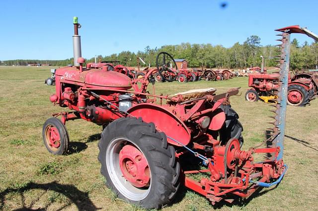 Image of Farmall Super A equipment image 2