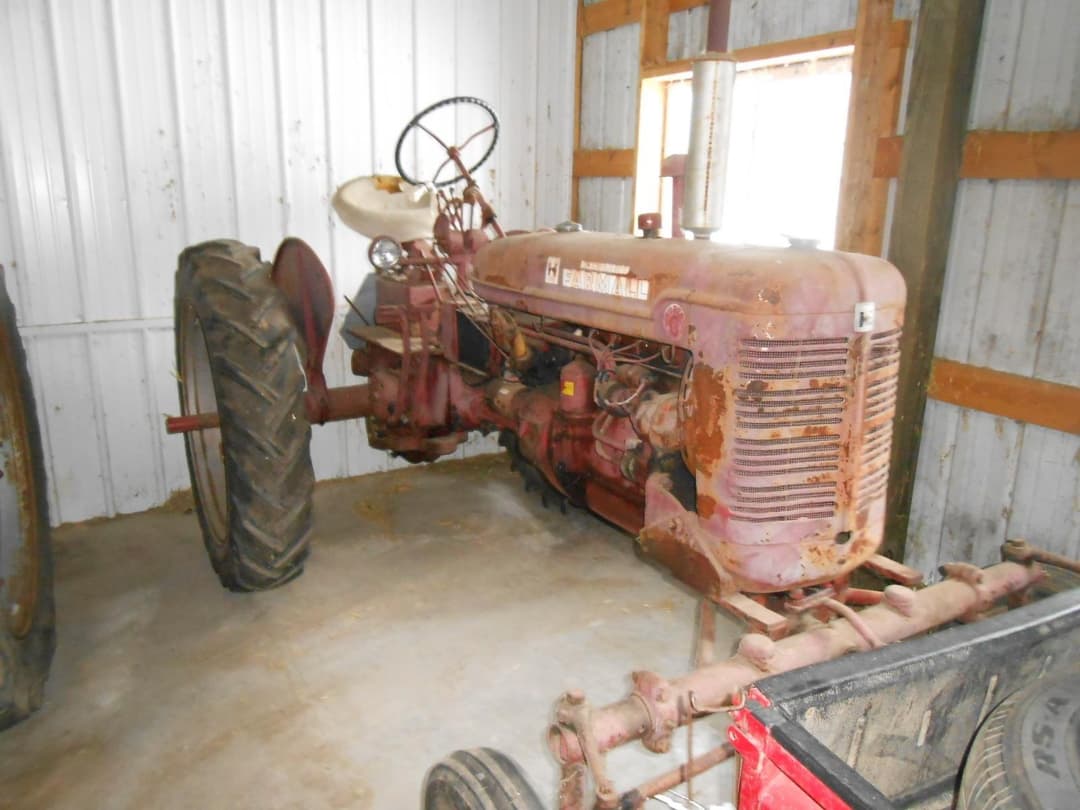 Image of Farmall Super C Image 0