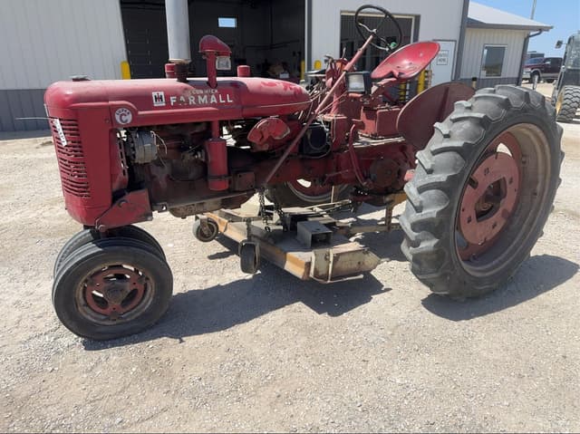 Image of Farmall Super C equipment image 1