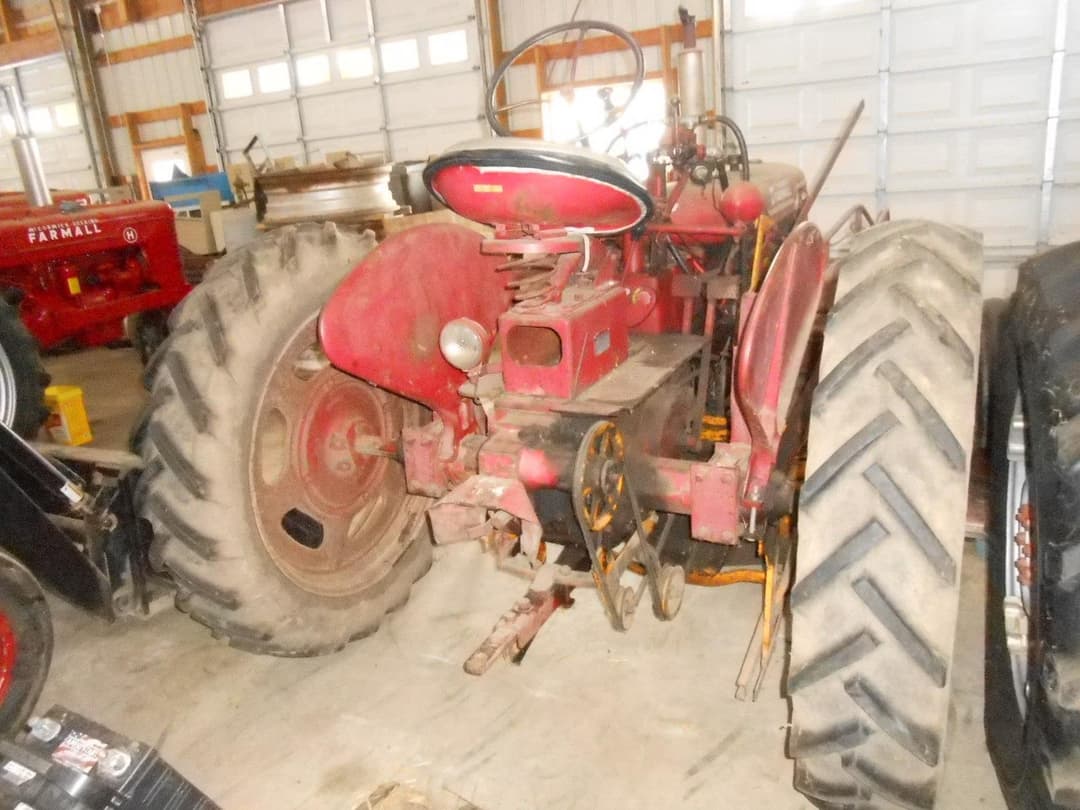 Image of Farmall Super C Image 1