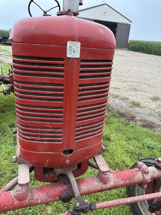 Image of Farmall Super C equipment image 4