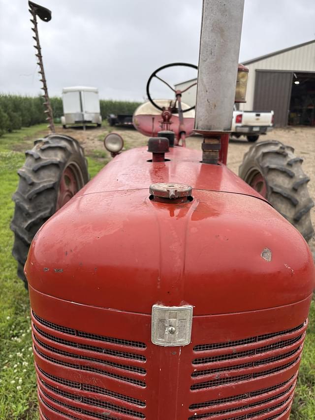 Image of Farmall Super C equipment image 3