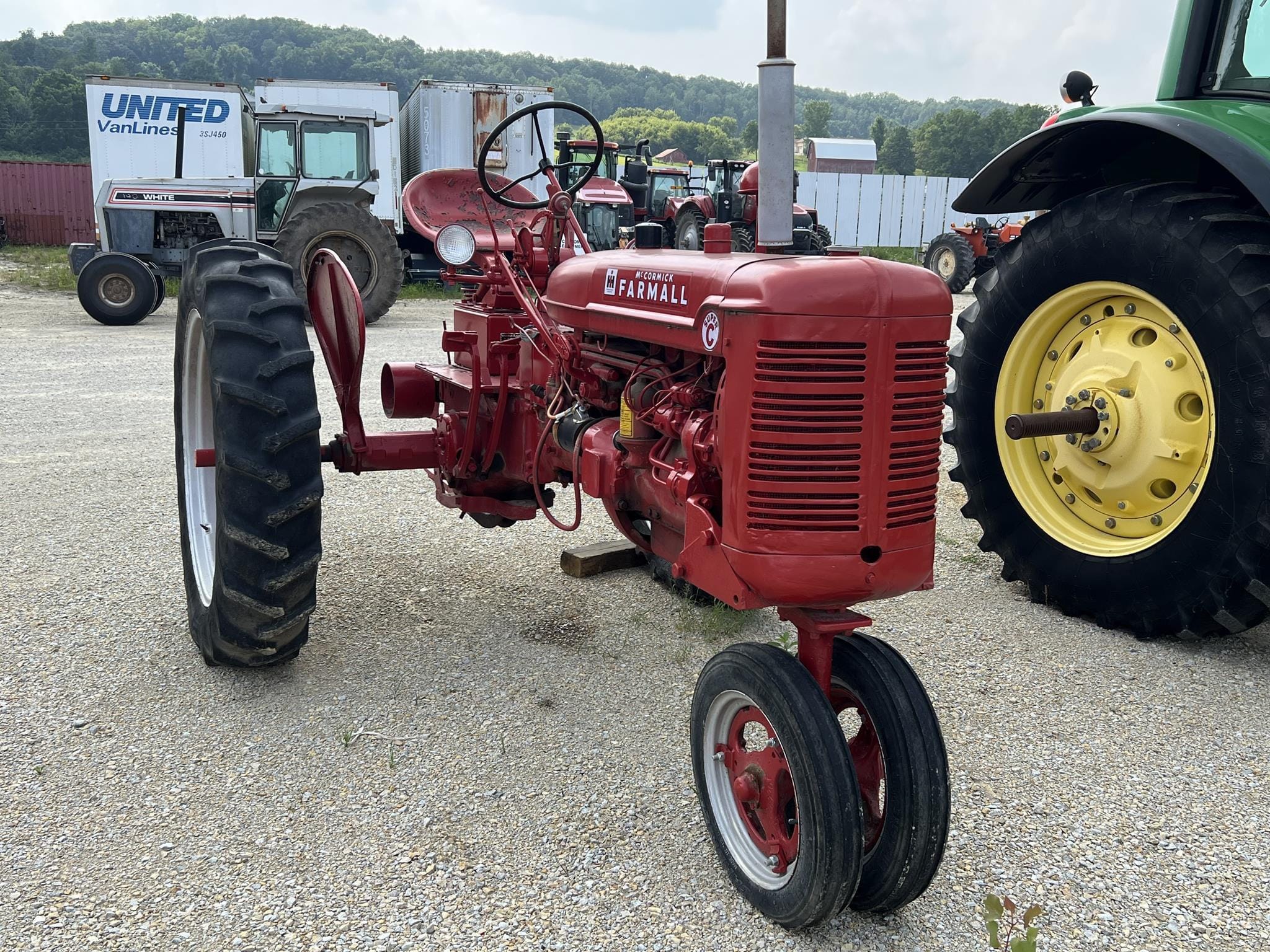 Farmall Super C Equipment Image0