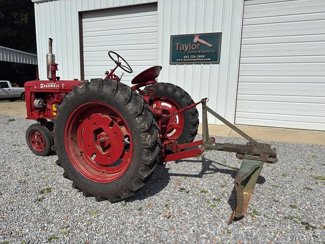 Image of Farmall Super C equipment image 2