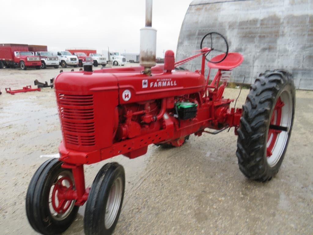 Image of Farmall Super H Primary image
