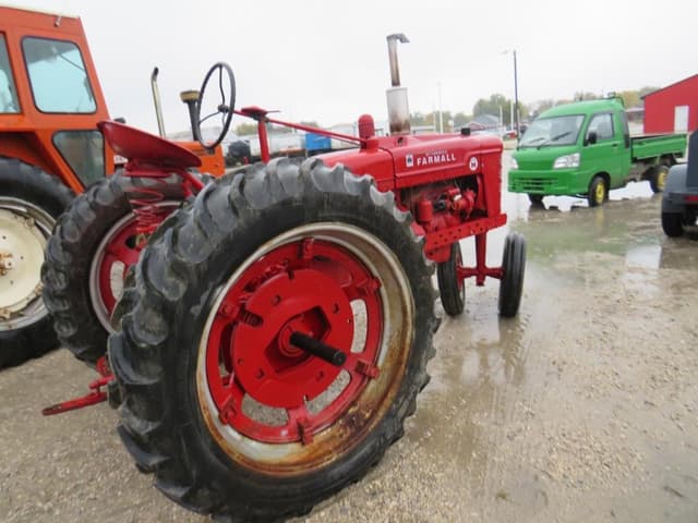 Image of Farmall Super H equipment image 4